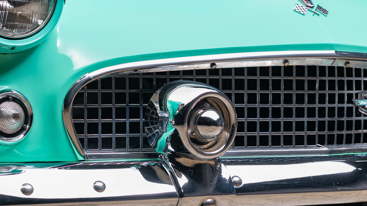 1955 Ford Thunderbird 1st Gen - Image 25 of 31