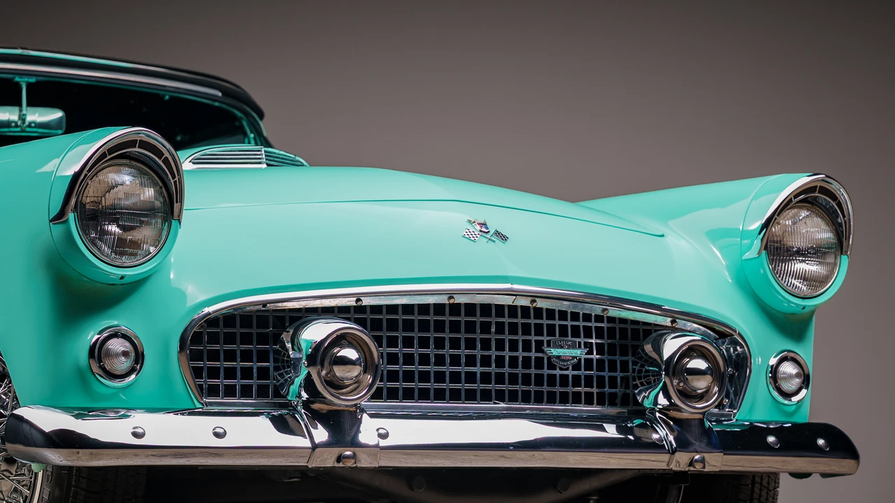 1955 Ford Thunderbird 1st Gen - Image 28 of 31