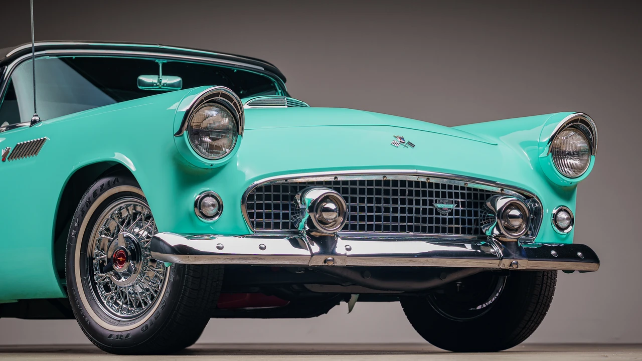 1955 Ford Thunderbird 1st Gen - Image 30 of 31