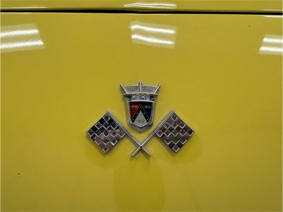 1955 Ford Thunderbird 1st Gen - Image 16 of 31