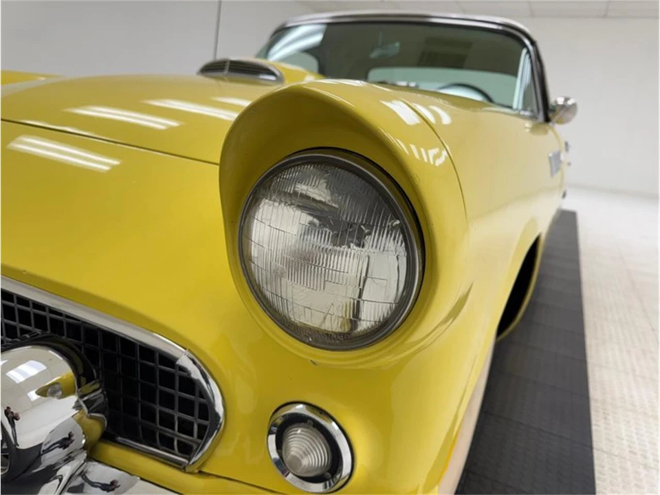 1955 Ford Thunderbird 1st Gen - Image 17 of 31
