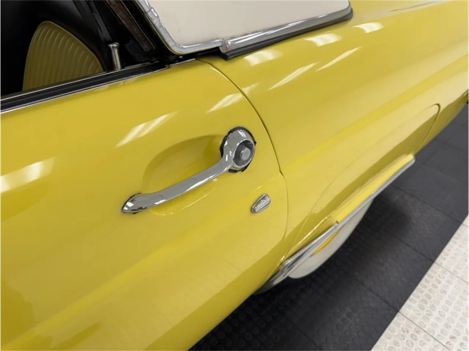 1955 Ford Thunderbird 1st Gen - Image 23 of 31