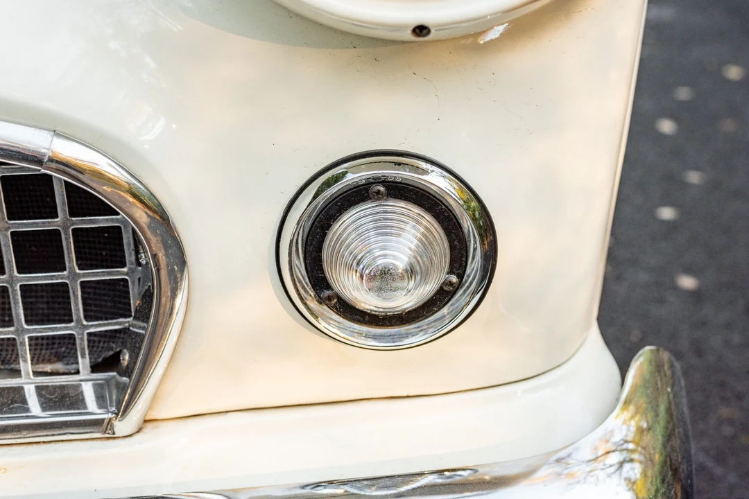 1955 Ford Thunderbird 1st Gen - Image 18 of 31