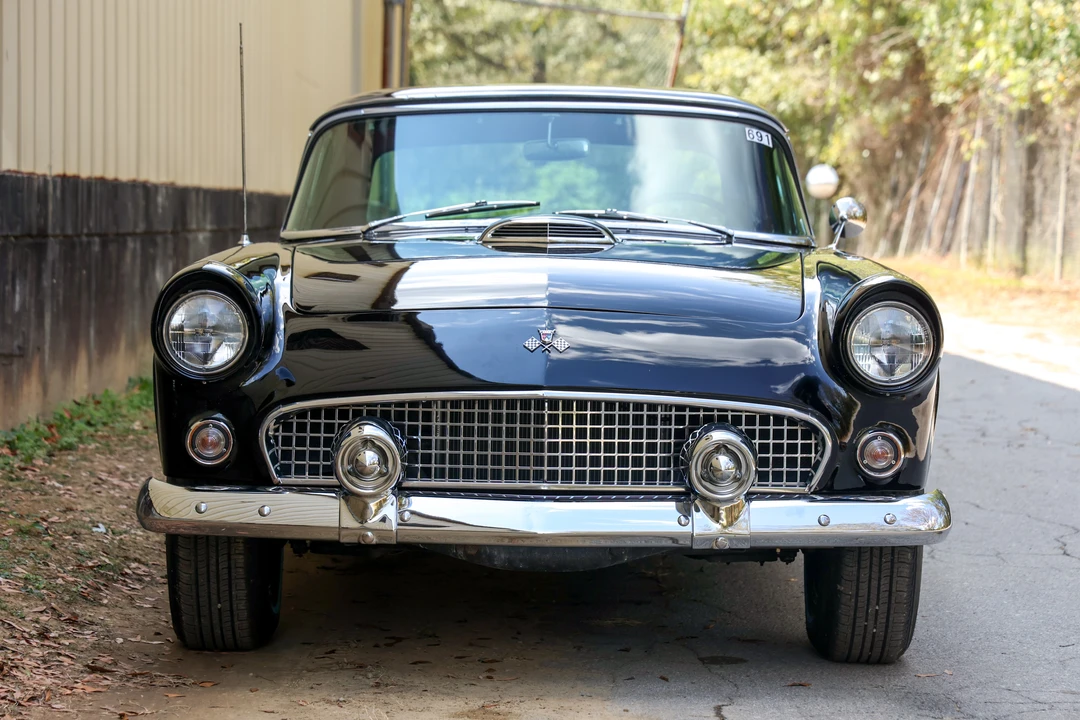 1955 Ford Thunderbird 1st Gen - Image 20 of 31