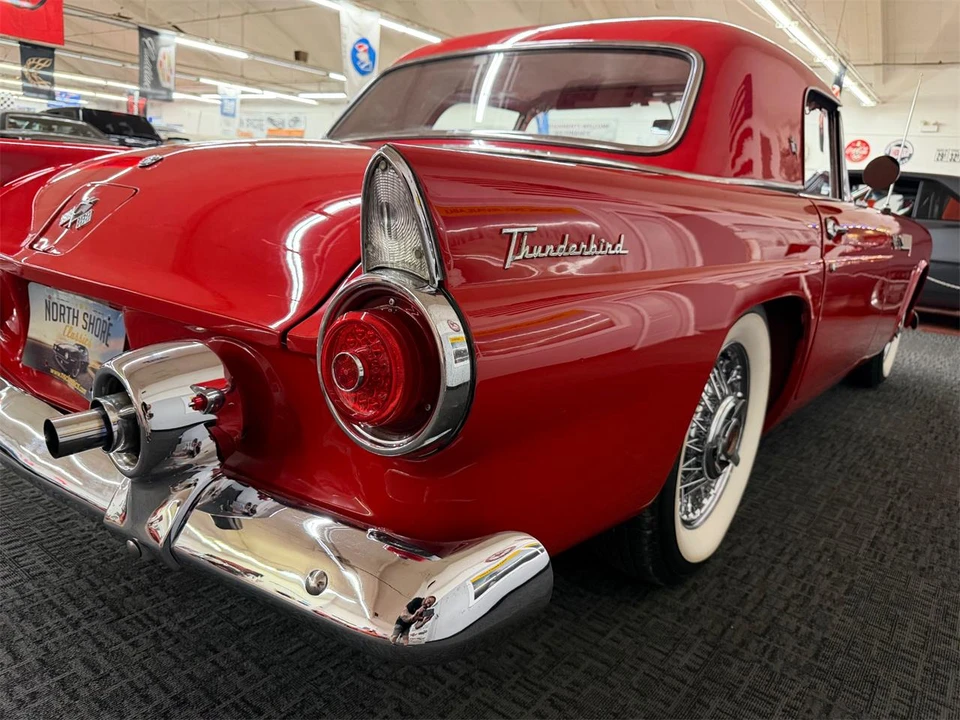1955 Ford Thunderbird 1st Gen - Image 28 of 31