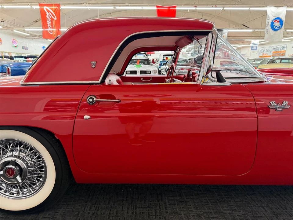 1955 Ford Thunderbird 1st Gen - Image 26 of 31