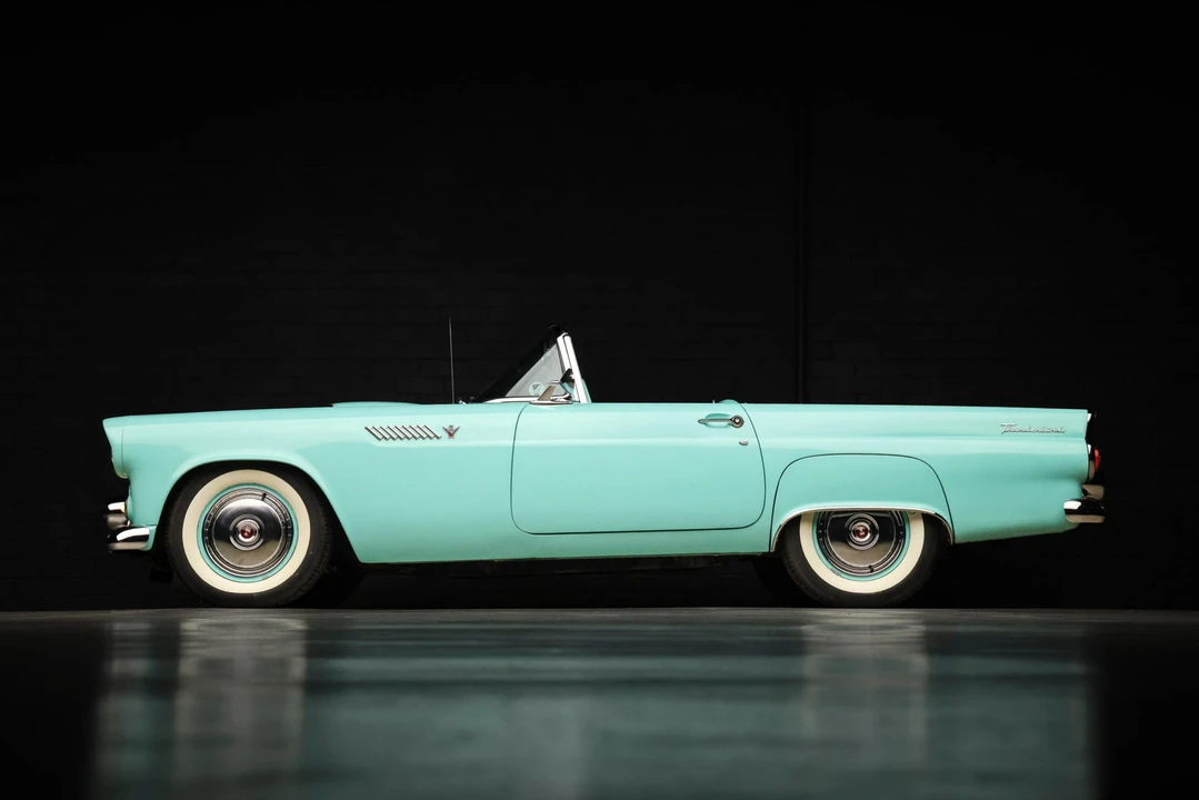 1955 Ford Thunderbird 1st Gen - Image 27 of 31