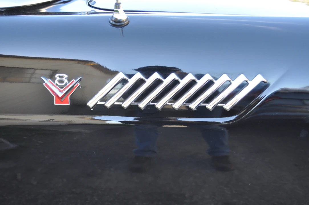 1955 Ford Thunderbird 1st Gen - Image 9 of 31