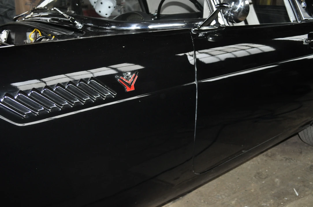 1955 Ford Thunderbird 1st Gen - Image 10 of 31
