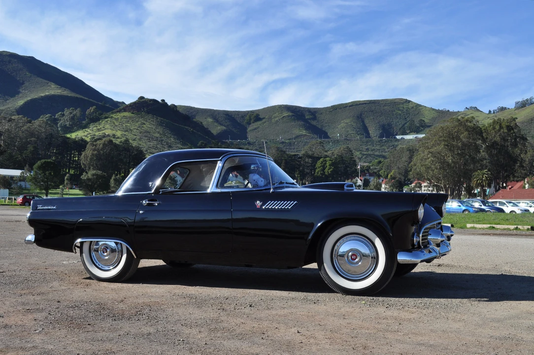 1955 Ford Thunderbird 1st Gen - Image 5 of 31