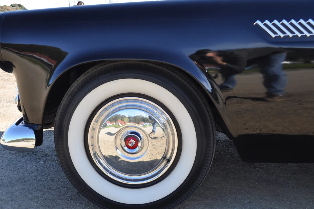 1955 Ford Thunderbird 1st Gen - Image 8 of 31