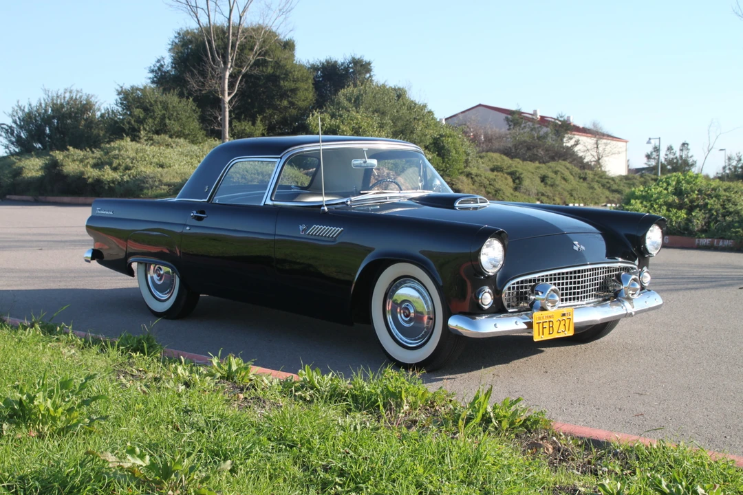 1955 Ford Thunderbird 1st Gen - Image 17 of 31