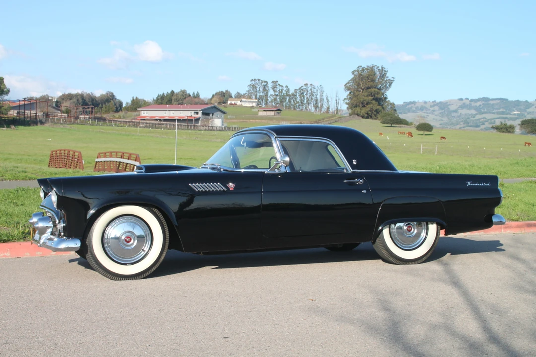 1955 Ford Thunderbird 1st Gen - Image 9 of 31