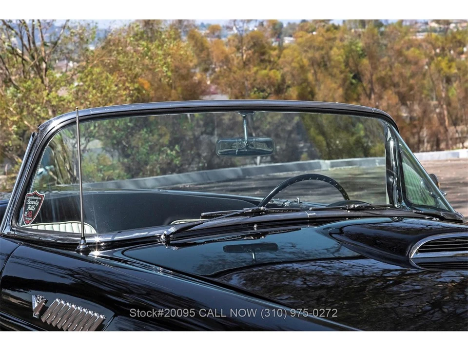 1955 Ford Thunderbird 1st Gen - Image 24 of 31