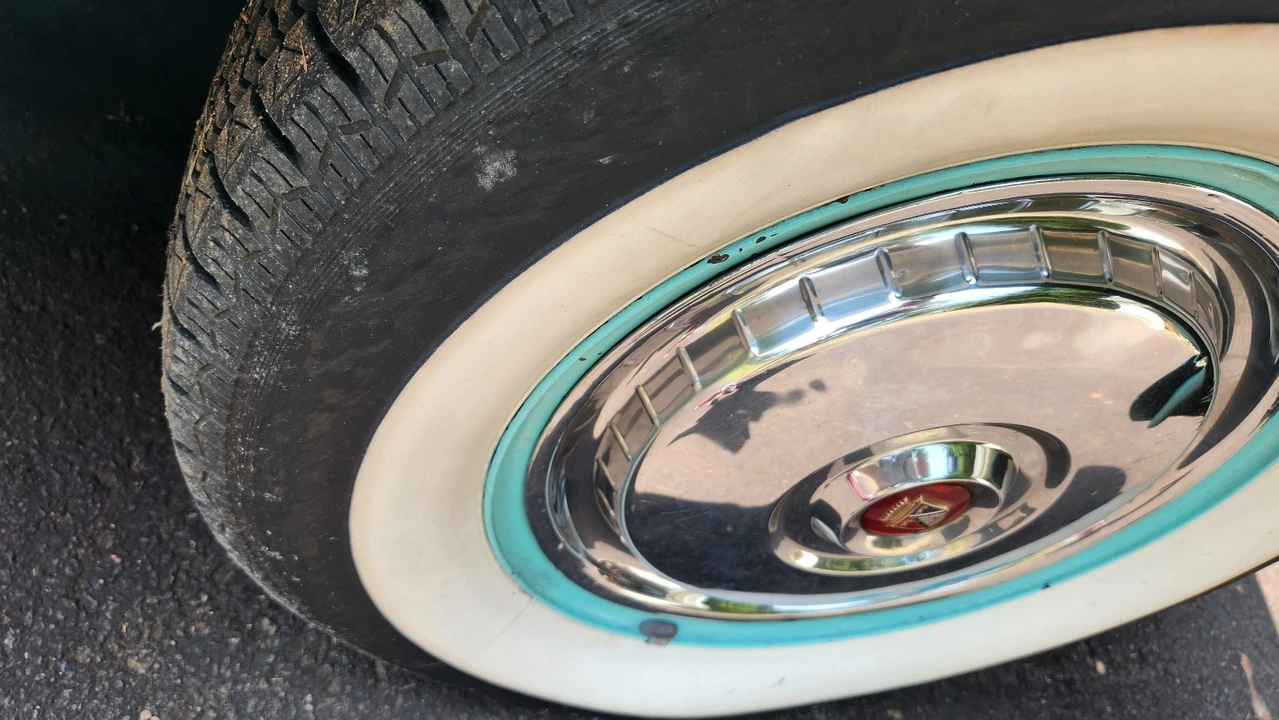 1955 Ford Thunderbird 1st Gen - Image 20 of 21