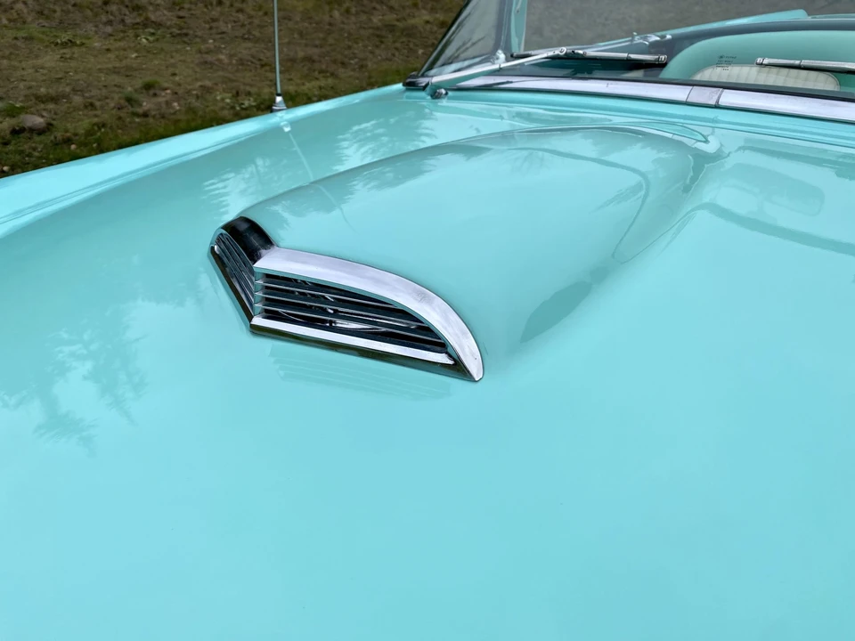 1955 Ford Thunderbird 1st Gen - Image 26 of 31