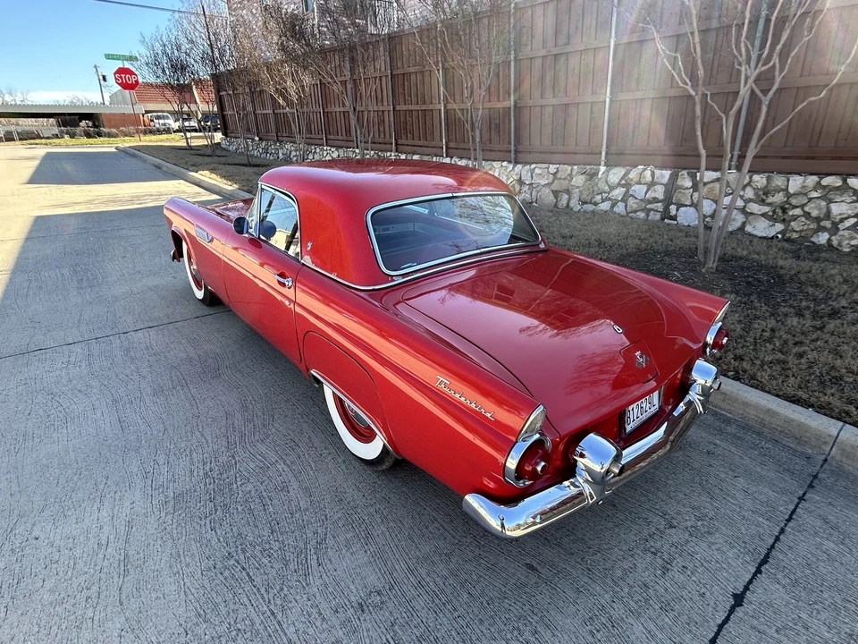 1955 Ford Thunderbird 1st Gen - Image 21 of 31