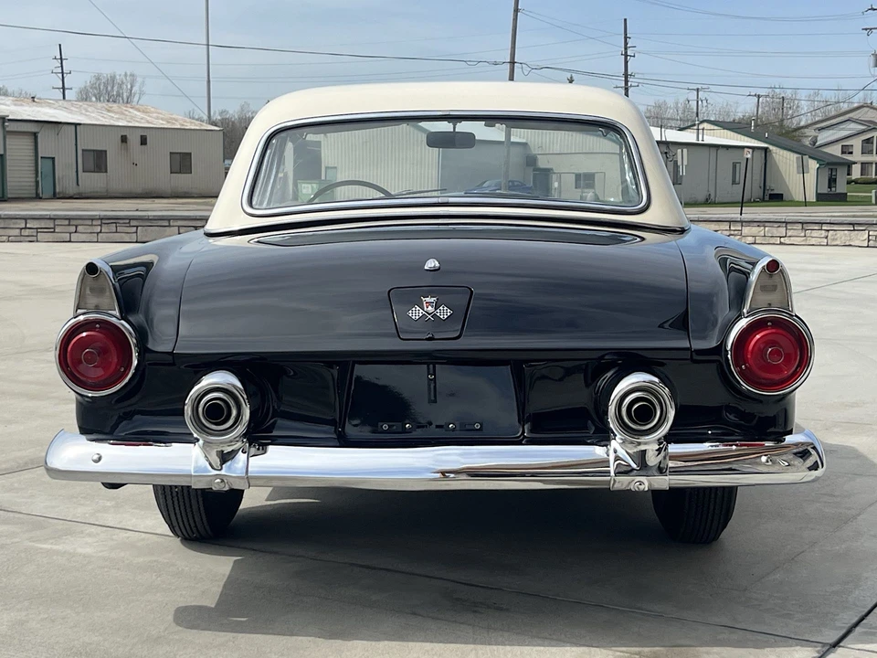 1955 Ford Thunderbird 1st Gen - Image 24 of 31