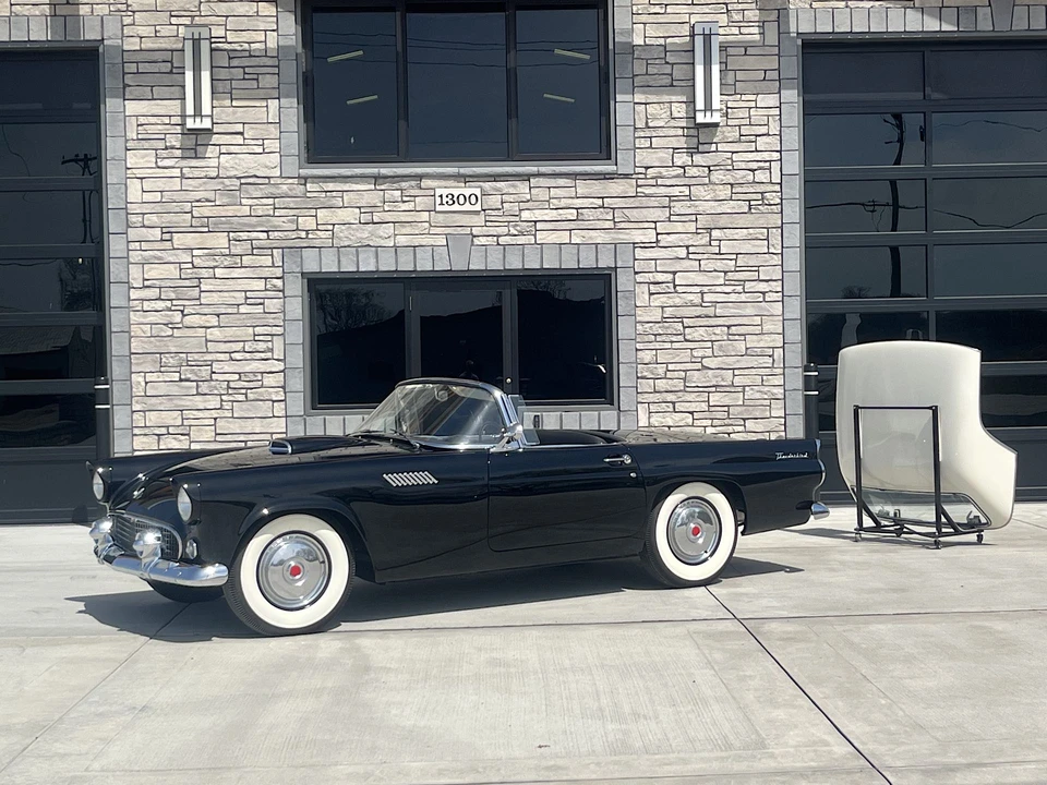 1955 Ford Thunderbird 1st Gen - Image 4 of 31