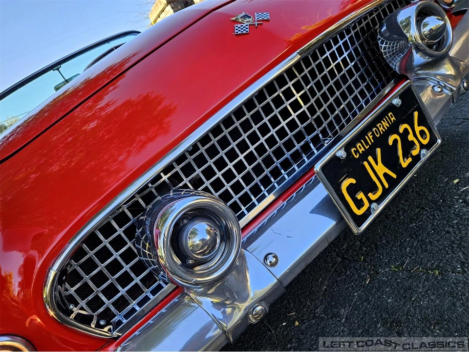 1955 Ford Thunderbird 1st Gen - Image 23 of 31