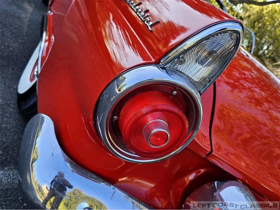 1955 Ford Thunderbird 1st Gen - Image 28 of 31