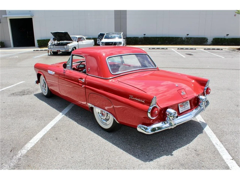 1955 Ford Thunderbird 1st Gen - Image 26 of 31