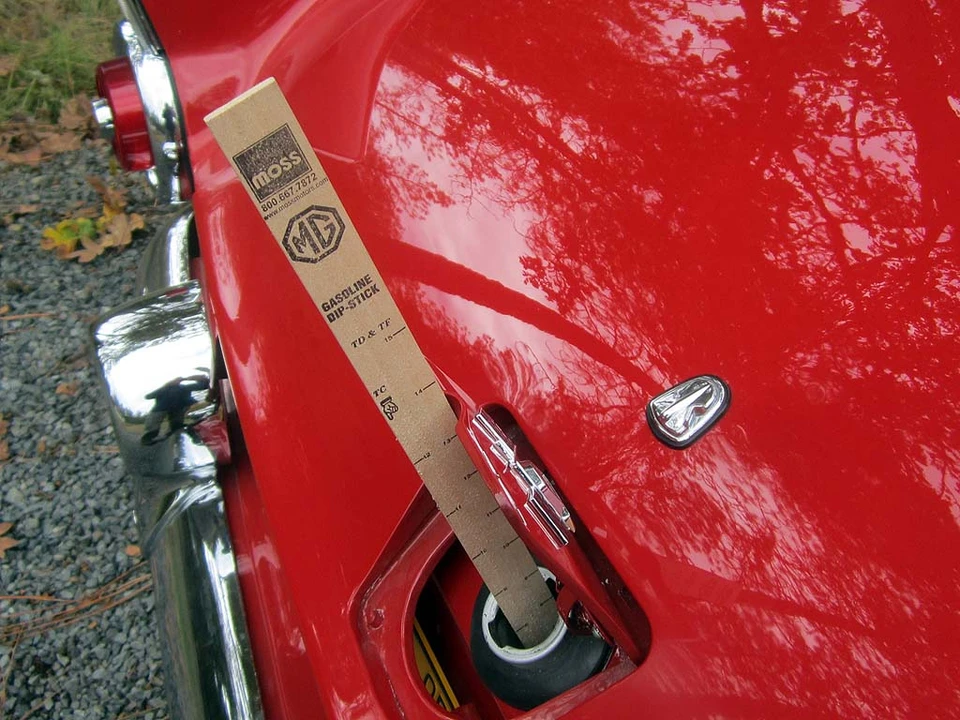 1955 Ford Thunderbird 1st Gen - Image 19 of 31