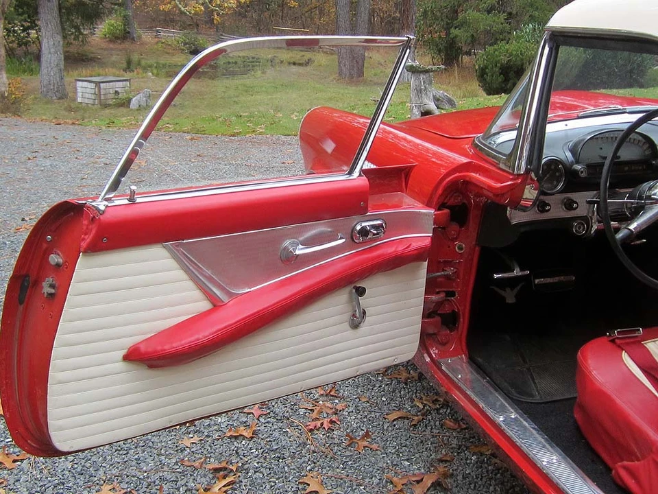 1955 Ford Thunderbird 1st Gen - Image 31 of 31