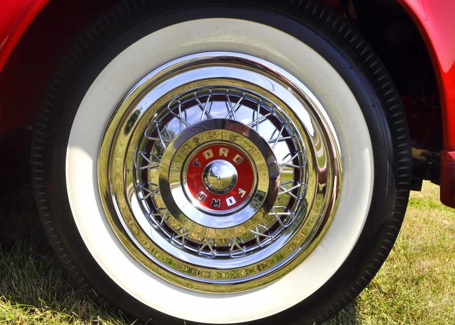 1955 Ford Thunderbird 1st Gen - Image 10 of 19