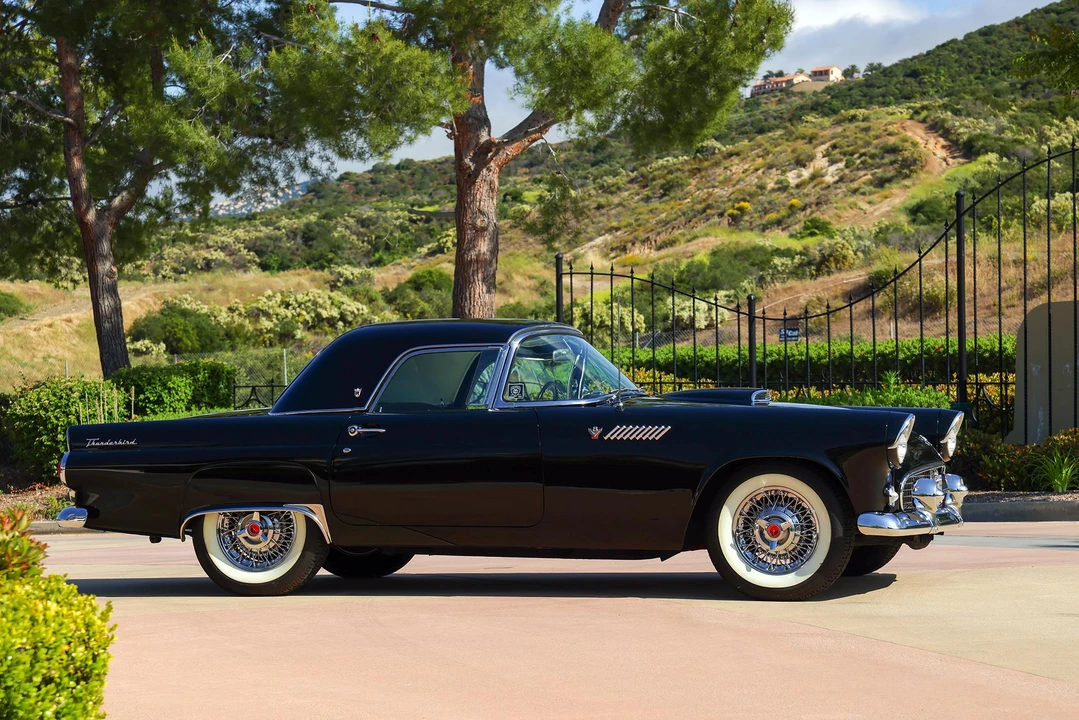 1955 Ford Thunderbird 1st Gen - Image 12 of 31