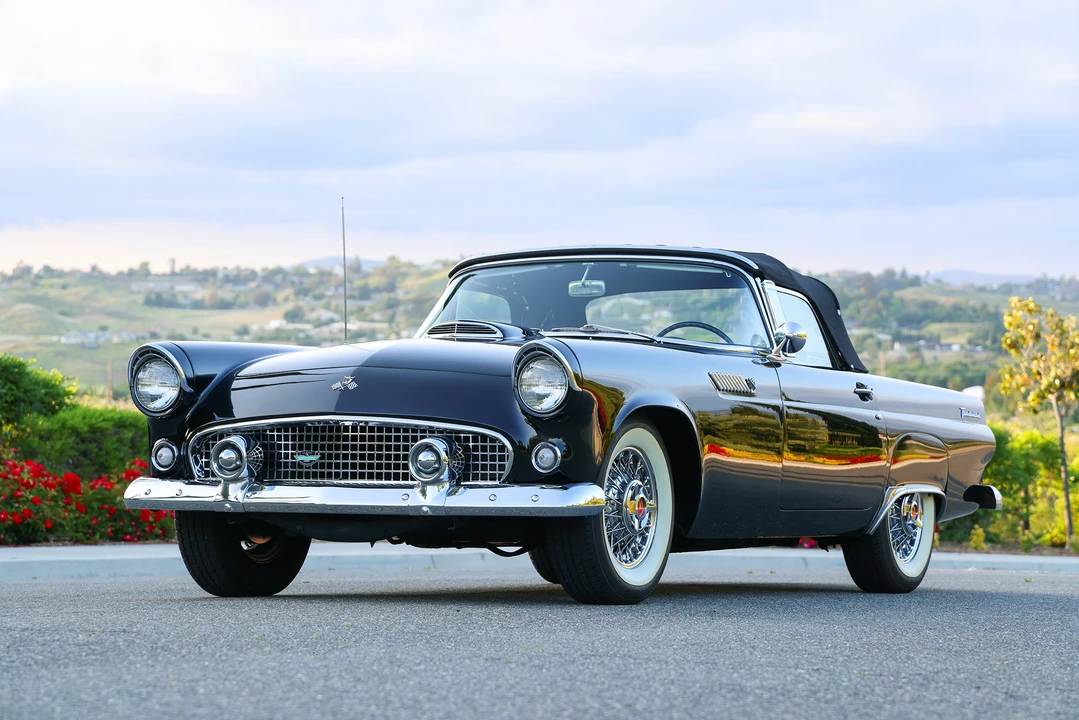 1955 Ford Thunderbird 1st Gen - Image 28 of 31