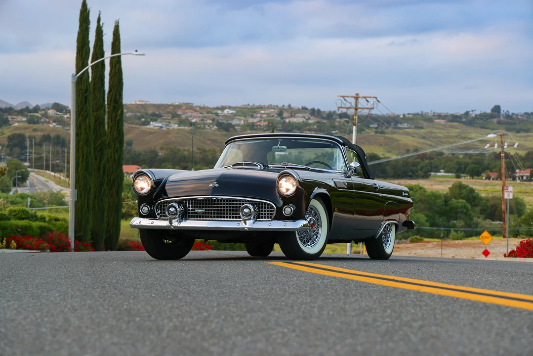 1955 Ford Thunderbird 1st Gen - Image 20 of 31