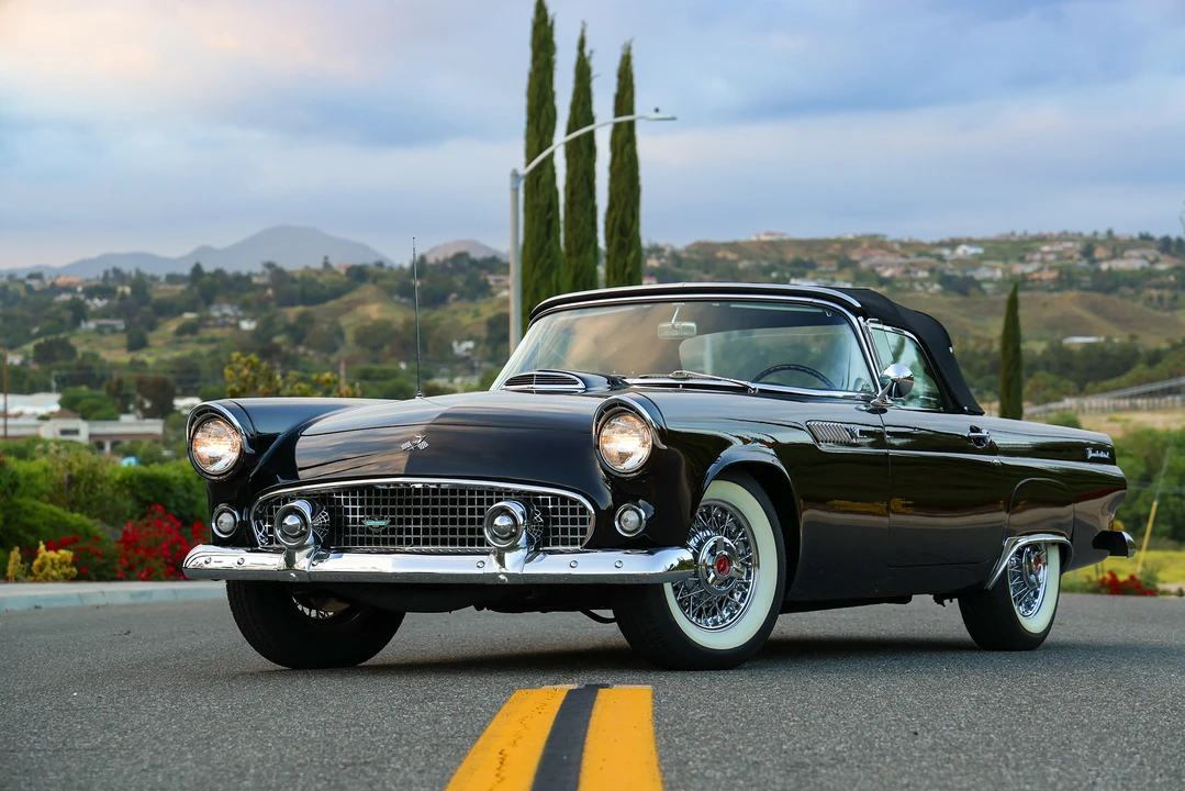 1955 Ford Thunderbird 1st Gen - Image 24 of 31