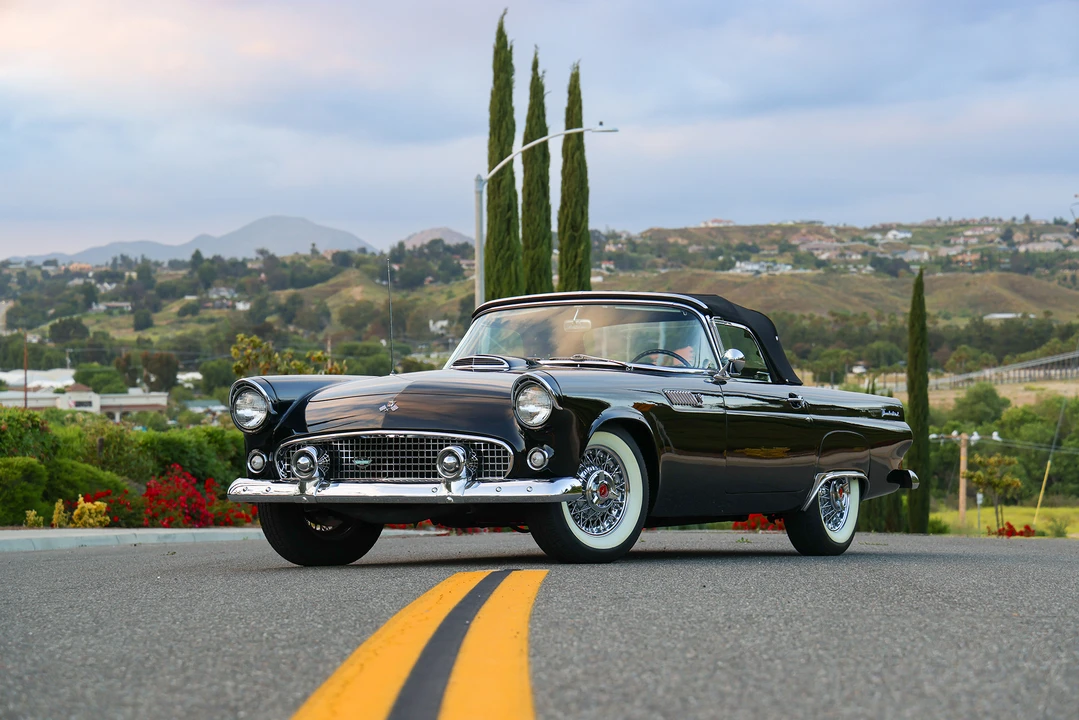 1955 Ford Thunderbird 1st Gen - Image 21 of 31