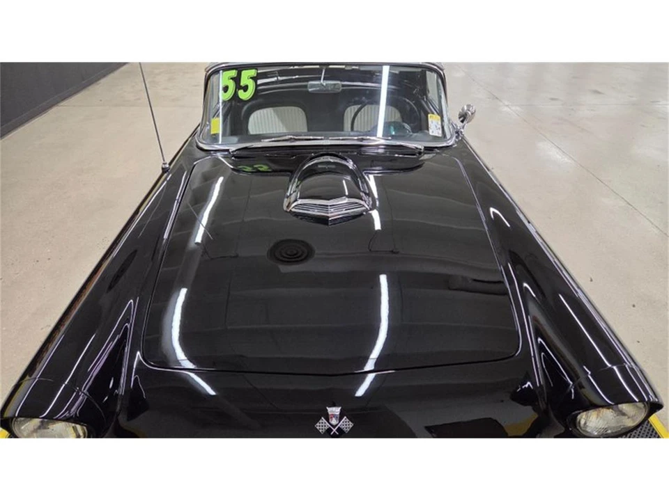 1955 Ford Thunderbird 1st Gen - Image 21 of 31