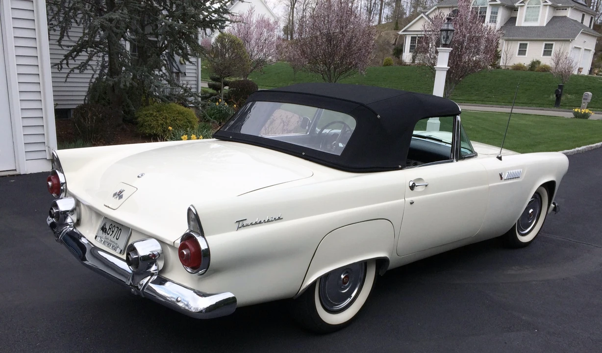 1955 Ford Thunderbird 1st Gen - Image 9 of 31