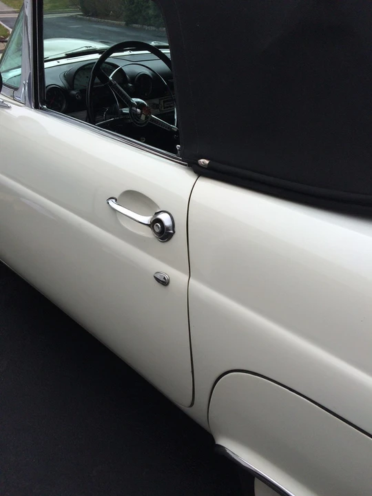 1955 Ford Thunderbird 1st Gen - Image 20 of 31
