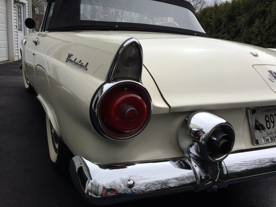 1955 Ford Thunderbird 1st Gen - Image 23 of 31