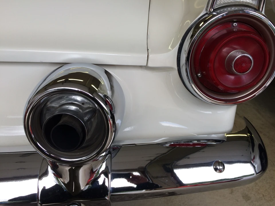 1955 Ford Thunderbird 1st Gen - Image 27 of 31