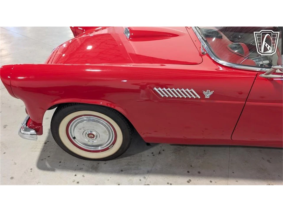 1955 Ford Thunderbird 1st Gen - Image 26 of 31