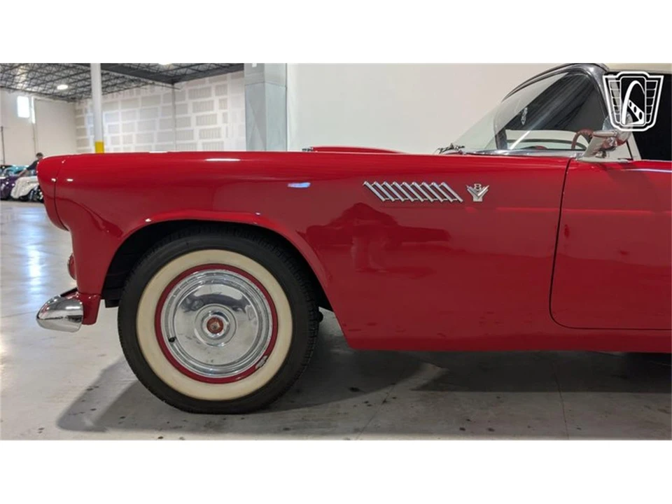 1955 Ford Thunderbird 1st Gen - Image 27 of 31