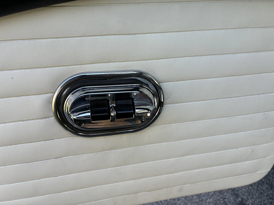 1955 Ford Thunderbird 1st Gen - Image 29 of 31