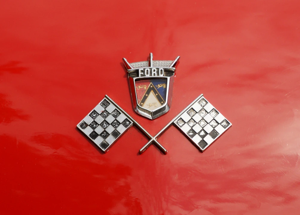 1955 Ford Thunderbird 1st Gen - Image 16 of 31