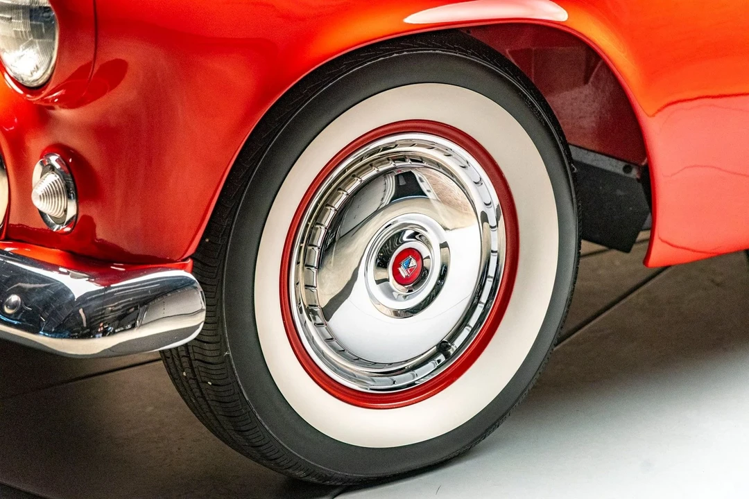 1955 Ford Thunderbird 1st Gen - Image 11 of 21