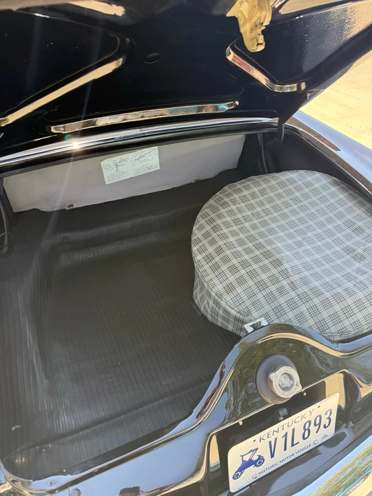 1955 Ford Thunderbird 1st Gen - Image 25 of 30