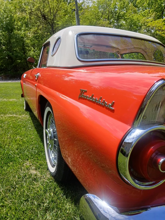 1955 Ford Thunderbird 1st Gen - Image 21 of 31