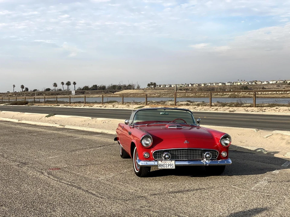 1955 Ford Thunderbird 1st Gen - Image 16 of 31