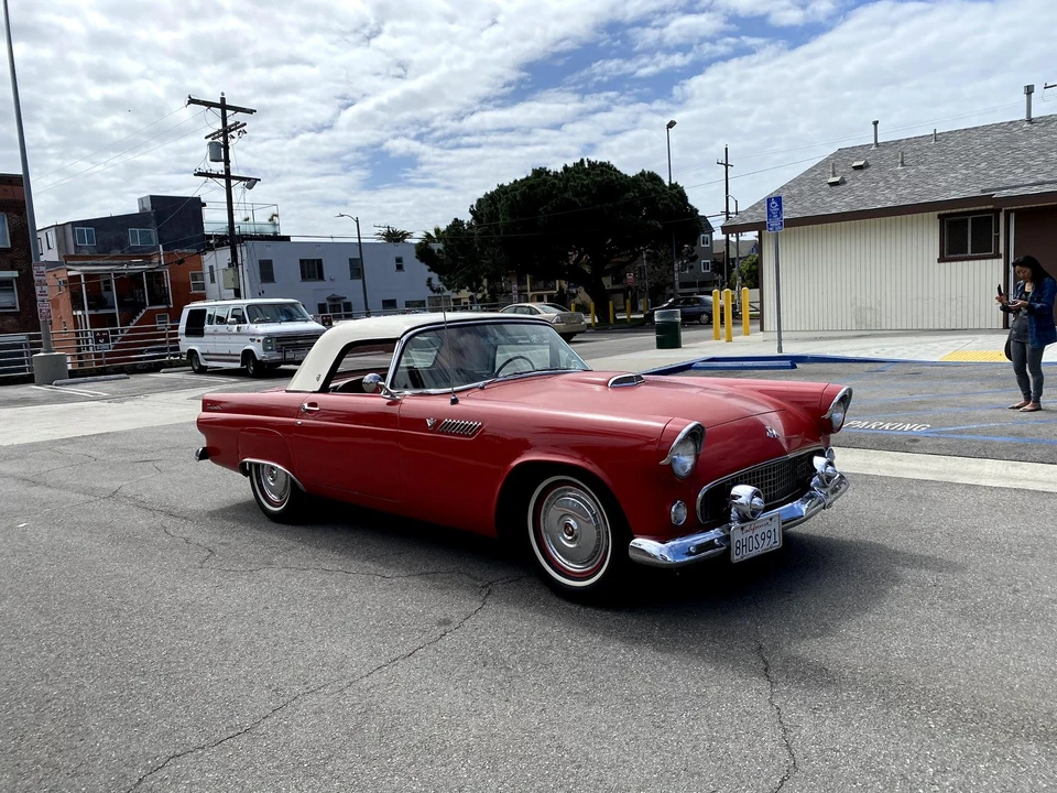 1955 Ford Thunderbird 1st Gen - Image 8 of 31
