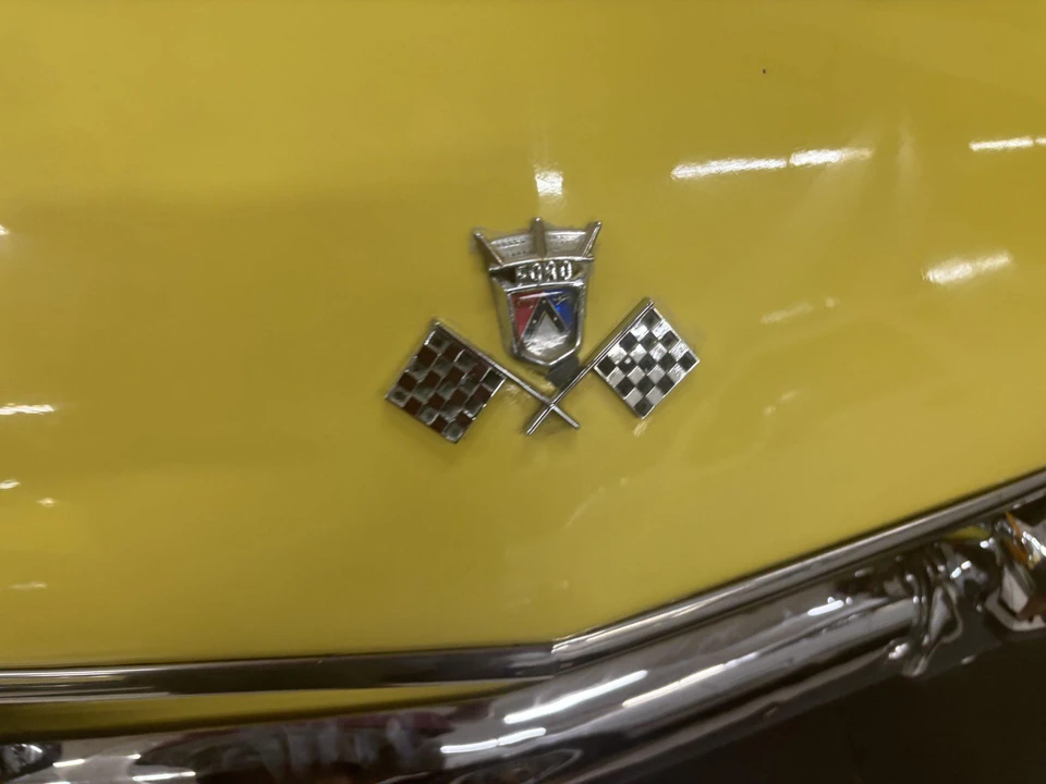 1955 Ford Thunderbird 1st Gen - Image 27 of 31