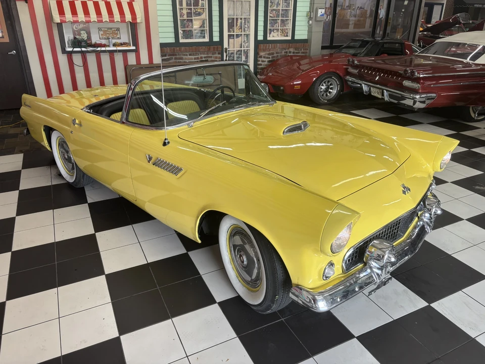 1955 Ford Thunderbird 1st Gen - Image 20 of 31